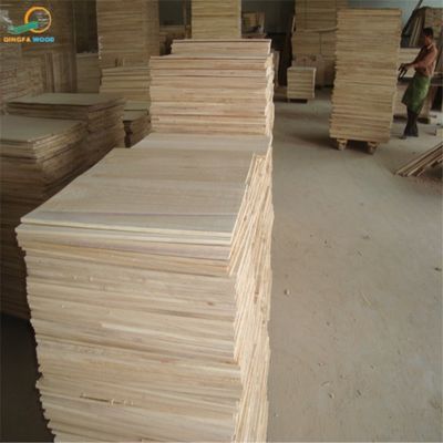 Panel de madera sólida de paulownia certificado FSC para puertas de muebles
